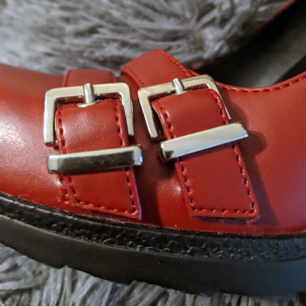 NWOT Blood Red Bongo Heels Size 8.5 - Picture 3 of 8